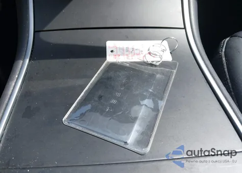 2018 Tesla Model 3 Long Range/Mid Range from USA, damaged, VIN 5YJ3E1EA1JF050513